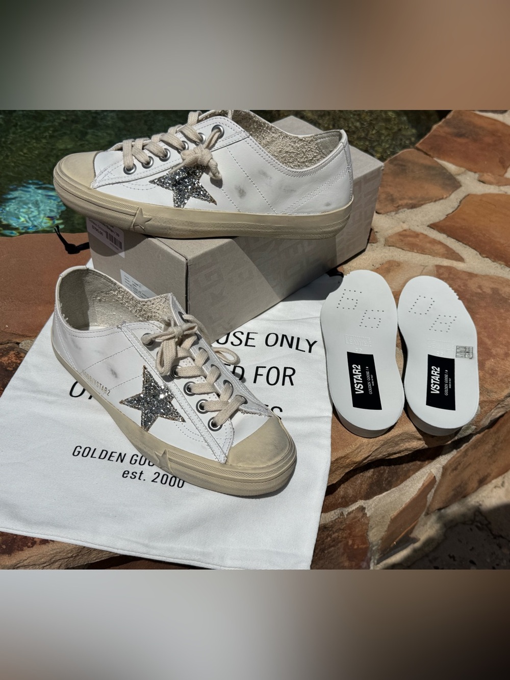 Golden Goose White VStar2  Sneakers with Silver Glitter Star - EUC
